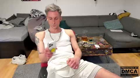 kinky_spidey online show from February 28, 4:53 pm