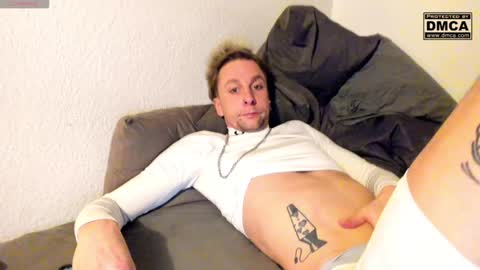 kinky_spidey online show from December 16, 6:53 am