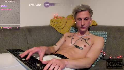 kinky_spidey online show from February 15, 4:56 pm