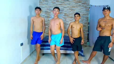 kinkyhousexxx online show from April 11, 12:29 am