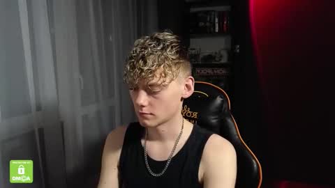 Kirill and Andrey online show from November 8, 2:04 am