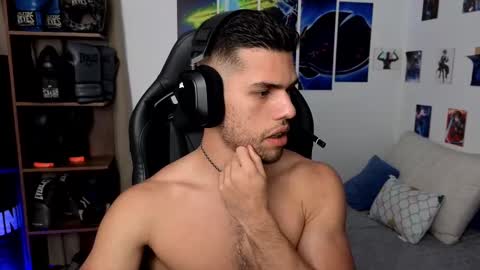 Jacob online show from November 2, 3:11 am