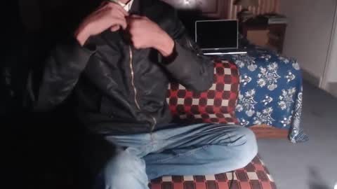 Your Man online show from January 19, 11:45 am