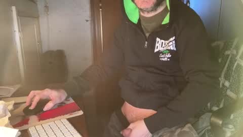 kissofbanned1983 online show from March 27, 9:21 am