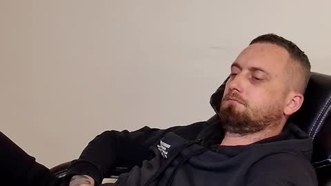 Your Owner online show from October 18, 9:31 pm