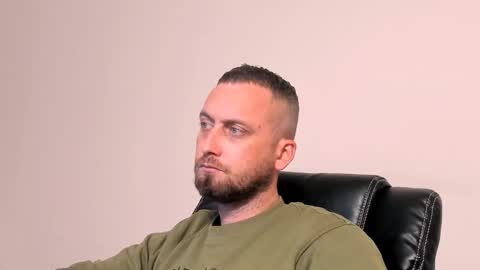 Your Owner online show from October 14, 8:16 pm