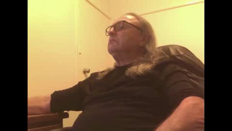 knobout online show from May 21, 2:54 pm