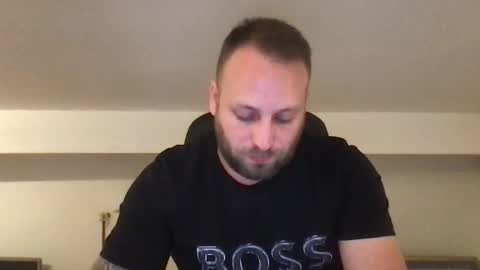 Snapshot of kobasic chatting on October 19, 2:16 am hugo online show from October 19, 2:16 am