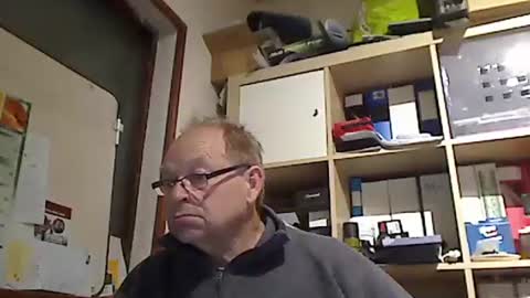 Snapshot of kokin3034 chatting on December 31, 8:15 am kokin3034 online show from December 31, 8:15 am