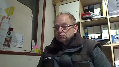 Snapshot of kokin3034 chatting on February 28, 6:41 pm kokin3034 online show from February 28, 6:41 pm
