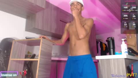 Snapshot of koljei_ chatting on October 9, 6:18 am JEI Independent Model online show from October 9, 6:18 am
