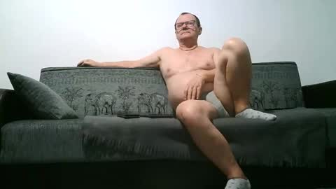 Snapshot of komputer123456789 chatting on December 27, 11:21 pm Bogdan online show from December 27, 11:21 pm