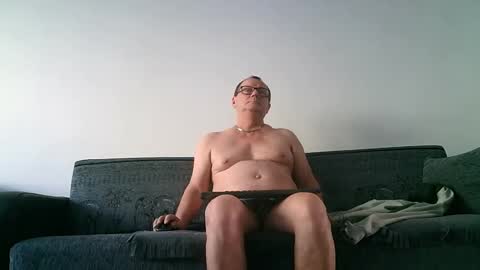 Snapshot of komputer123456789 chatting on December 27, 11:17 am Bogdan online show from December 27, 11:17 am