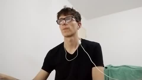 Facu online show from March 2, 1:09 pm