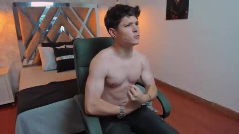 Snapshot of kraven_lust chatting on September 9, 2:55 am Kraven online show from September 9, 2:55 am
