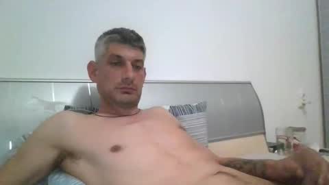 kristijannnnn online show from April 29, 1:10 am