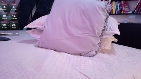 Kroy Wood online show from January 9, 5:40 pm