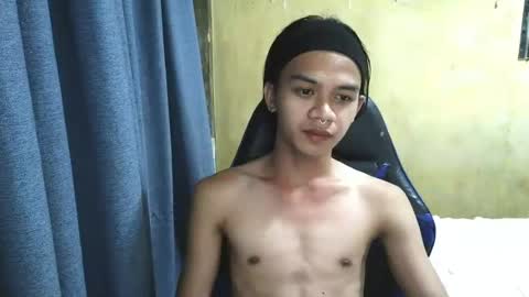 kurtxxx07 online show from July 10, 5:22 am