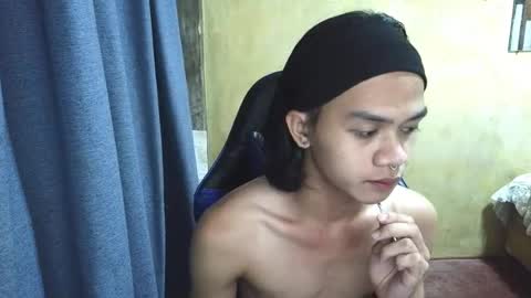 kurtxxx07 online show from July 14, 4:49 am