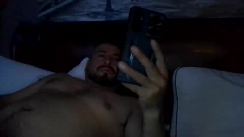 Snapshot of kush40 chatting on December 23, 3:40 am kush40 online show from December 23, 3:40 am