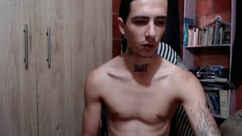 Snapshot of kyleer77 chatting on October 8, 9:08 pm kyleer77 online show from October 8, 9:08 pm