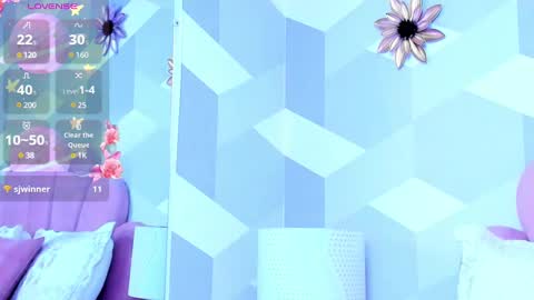 Snapshot of kyliemonnet chatting on March 10, 7:55 am Kylie jl online show from March 10, 7:55 am