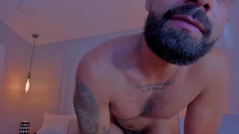 Kylliam Levis online show from July 24, 2:09 am