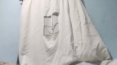 l0c0fundias online show from September 26, 1:14 am