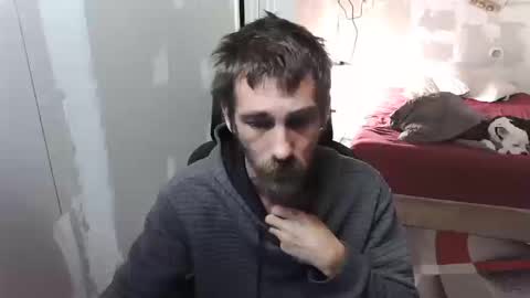 Snapshot of l1v1nth3dr3am chatting on October 12, 2:38 am l1v1nth3dr3am online show from October 12, 2:38 am