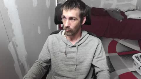 Snapshot of l1v1nth3dr3am chatting on October 1, 6:56 pm l1v1nth3dr3am online show from October 1, 6:56 pm