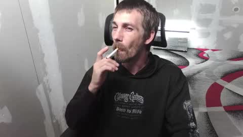 Snapshot of l1v1nth3dr3am chatting on October 6, 3:11 am l1v1nth3dr3am online show from October 6, 3:11 am