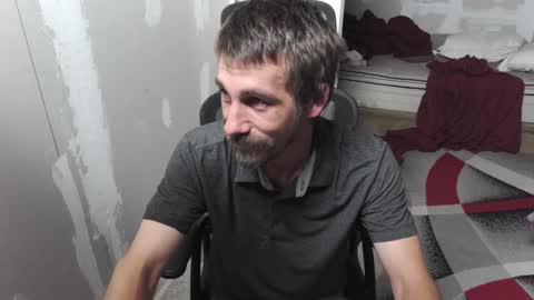 Snapshot of l1v1nth3dr3am chatting on October 4, 3:00 am l1v1nth3dr3am online show from October 4, 3:00 am