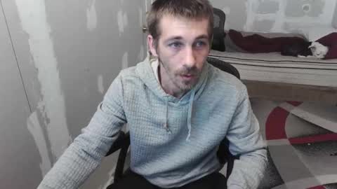 Snapshot of l1v1nth3dr3am chatting on September 18, 2:46 am l1v1nth3dr3am online show from September 18, 2:46 am