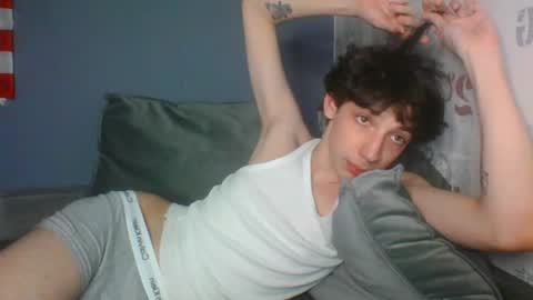 liam online show from April 22, 11:53 pm