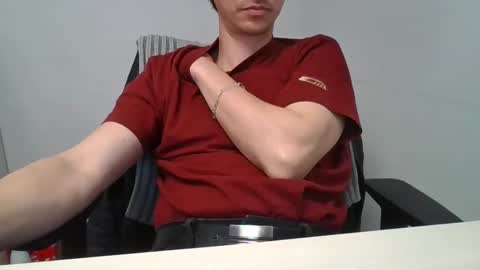 labelette007 online show from April 22, 9:36 am