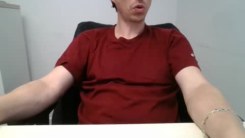 labelette007 online show from April 23, 9:36 am