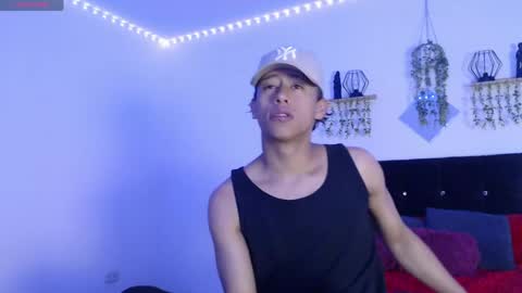 labrinthteasing online show from April 18, 8:42 pm