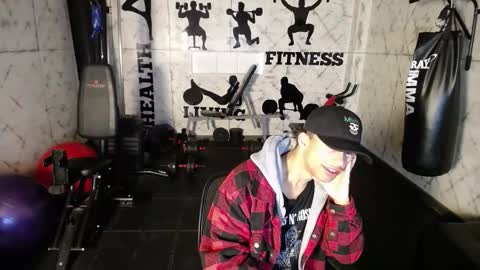 labrinthteasing online show from March 9, 1:05 pm