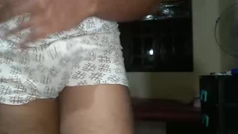 labuzzz96 online show from March 28, 9:59 pm