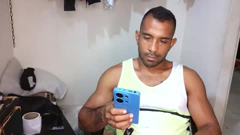 Bruno Smith online show from December 2, 4:48 am