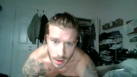 lacrioxcum18 online show from December 4, 12:30 am