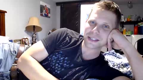 Lance online show from February 5, 12:39 am