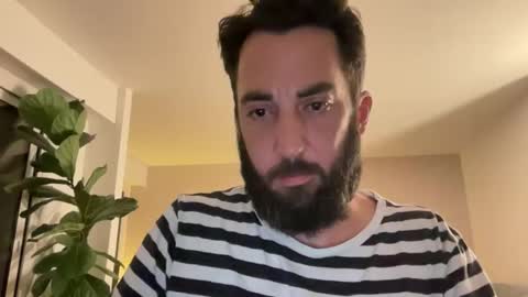 Lanimal online show from May 21, 10:03 pm