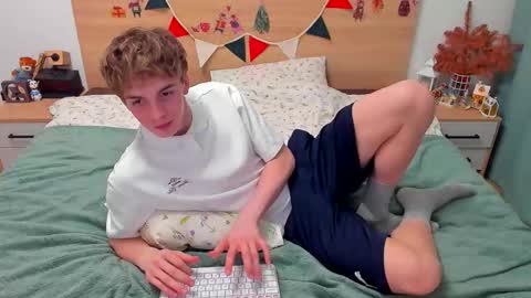 Fandi online show from January 16, 3:37 pm