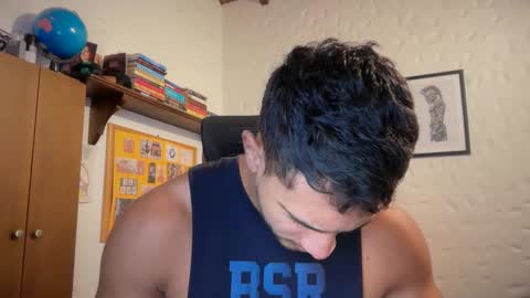 andrew online show from November 18, 1:04 pm