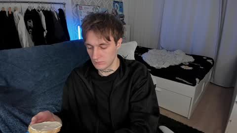 acie online show from December 6, 6:26 am