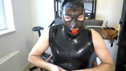 latexslaafboy online show from February 23, 10:39 am