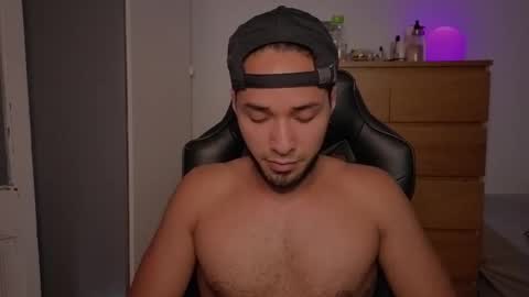 Snapshot of latin_luxury_i chatting on September 12, 5:46 pm Free OF online show from September 12, 5:46 pm