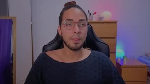  Free OF online show from November 19, 6:35 am