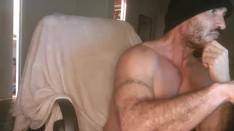 latinbikestud online show from February 7, 7:49 pm